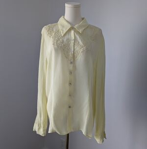 005_Yellow transparent lace chemise